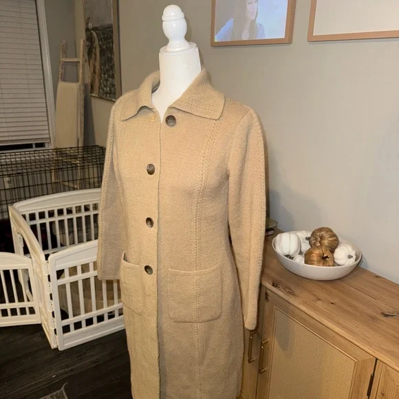 Talbots Tan Button Down 100% Alpaca longline sweater size small - Picture 2 of 5